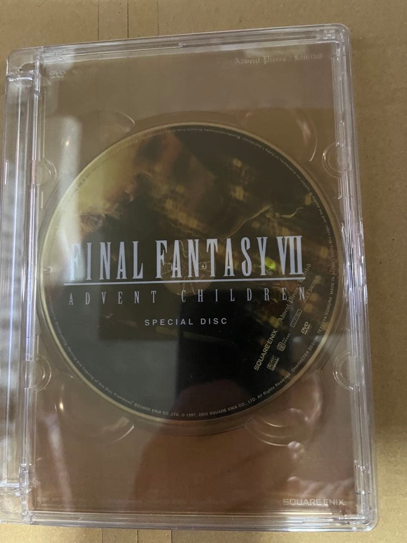 FFⅦ アドベントチルドレン　限定版+クラウド　エキストラパーツ