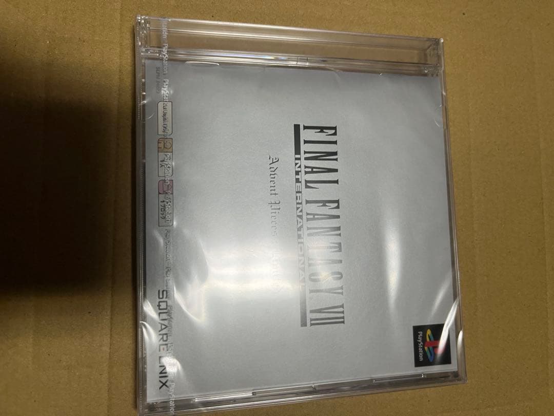 FFⅦ アドベントチルドレン　限定版+クラウド　エキストラパーツ