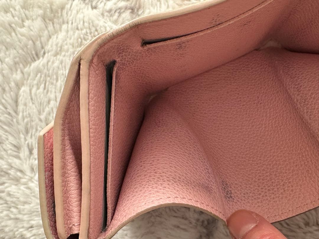 Louis Vuitton 三つ折り財布 ピンク