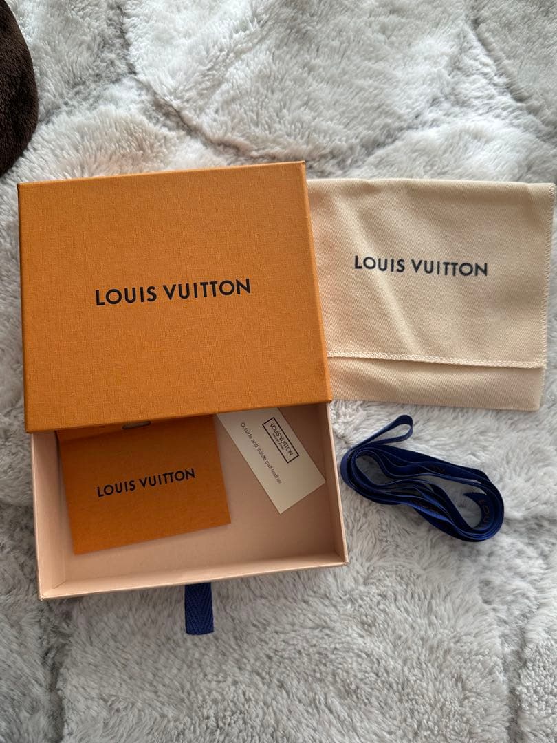 Louis Vuitton 三つ折り財布 ピンク