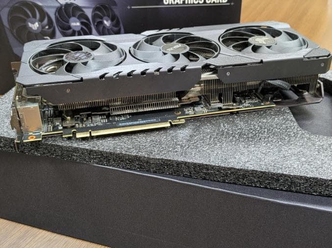 グラフィックボード・グラボ・ビデオカード ASUS GeForce RTX 3090 OC TUF Gaming 24GB