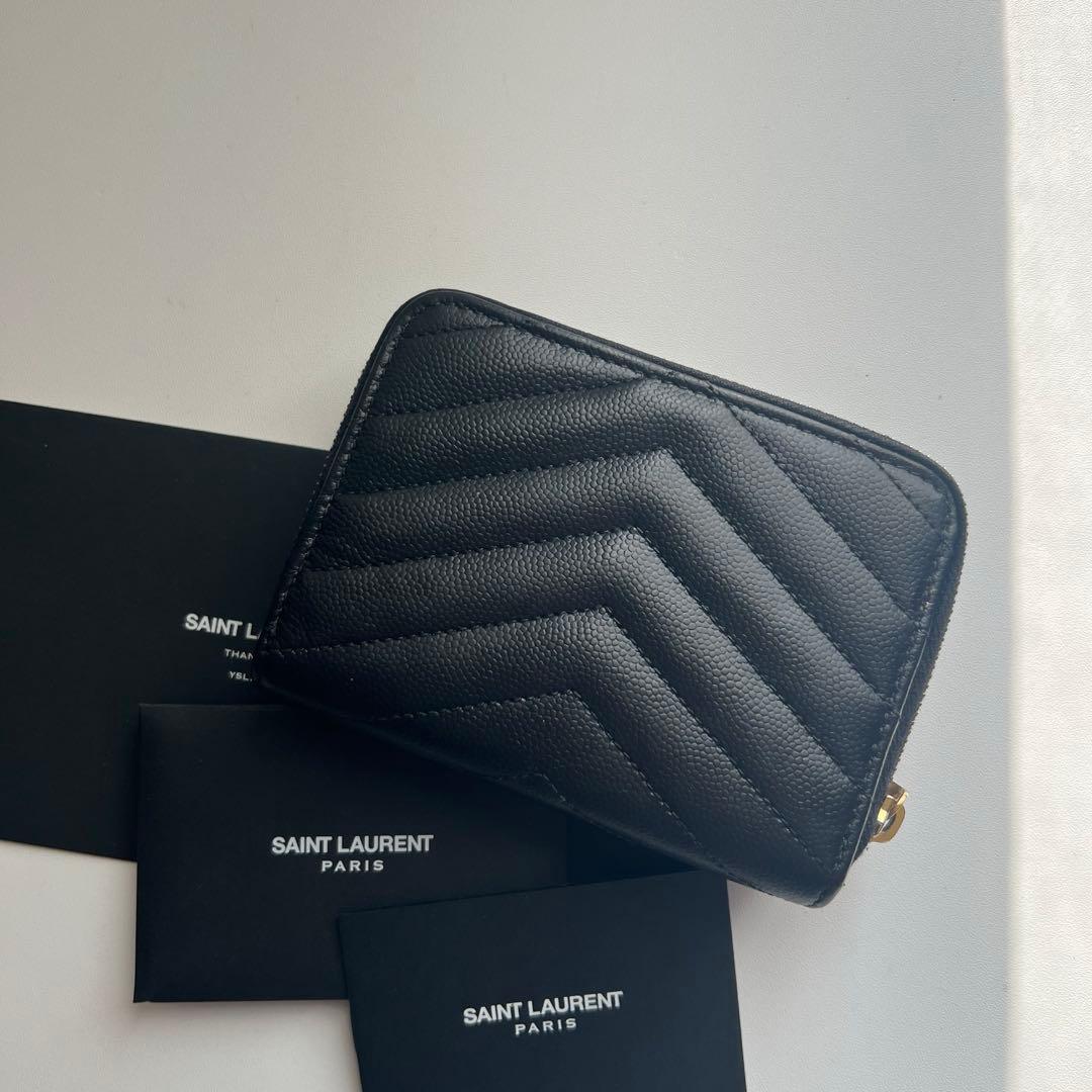 143 極上美品 SAINTLAURENT イヴサンローラン 2つ折り財布