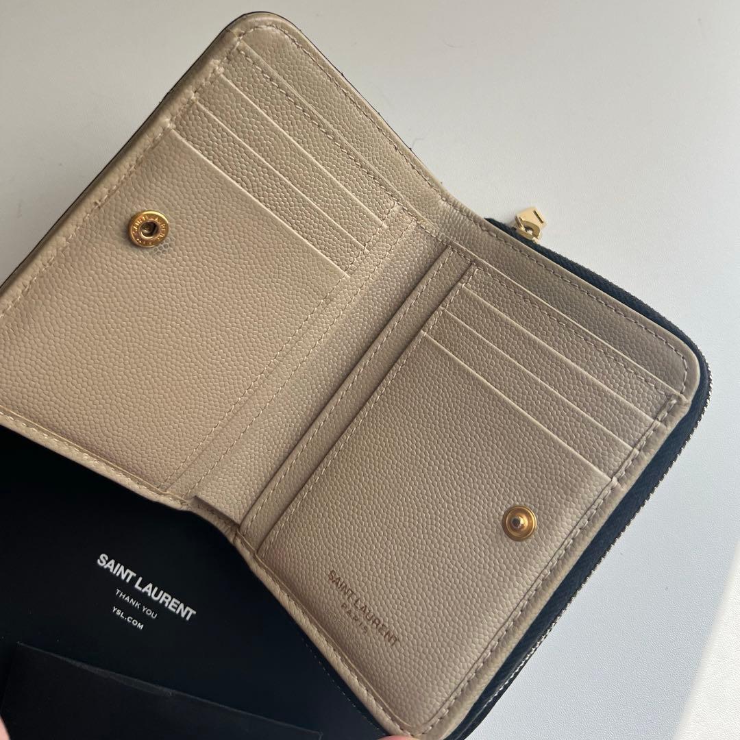 143 極上美品 SAINTLAURENT イヴサンローラン 2つ折り財布