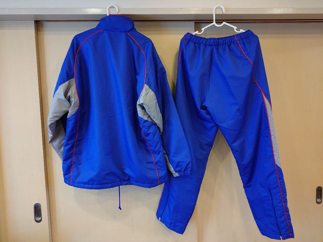 MIZUNO （ミズノ）厚手ウインドブレーカー 上下セット （ＸＬサイズ）