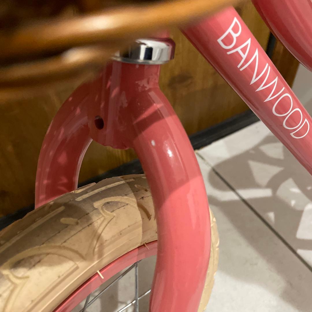 あいこ♪ BANWOOD バランスバイク