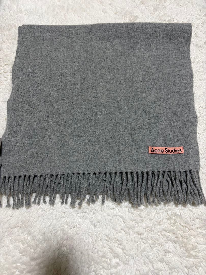 Acne Studios グレー フリンジ マフラー