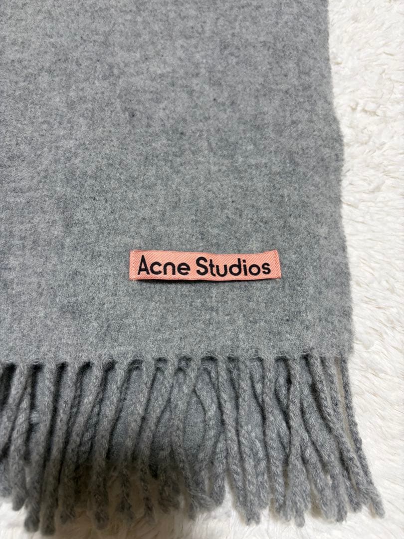 Acne Studios グレー フリンジ マフラー