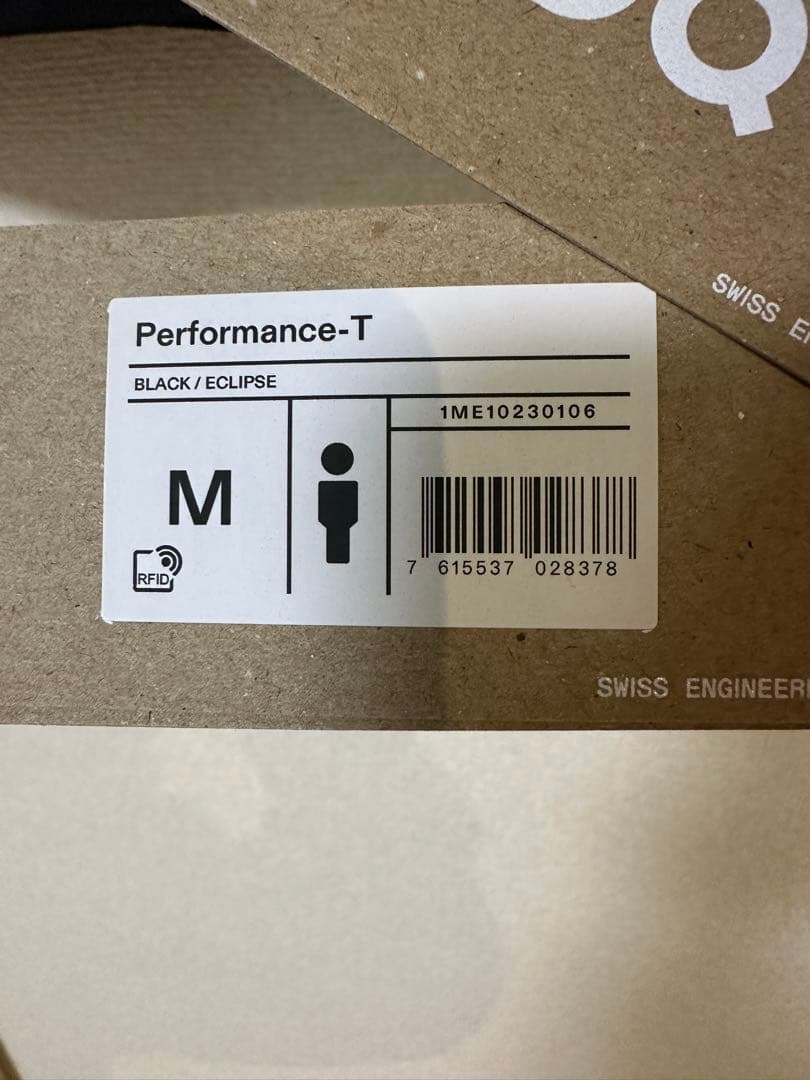 【大幅値下げ】ON Performance-T ブラック Mサイズ 半袖Tシャツ