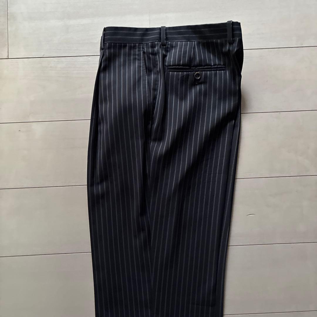 ARMANI ダークブラックストライプスーツ