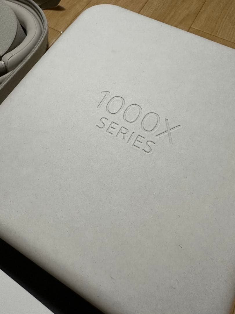 SONY WH-1000XM5 ホワイト（使用回数1回）