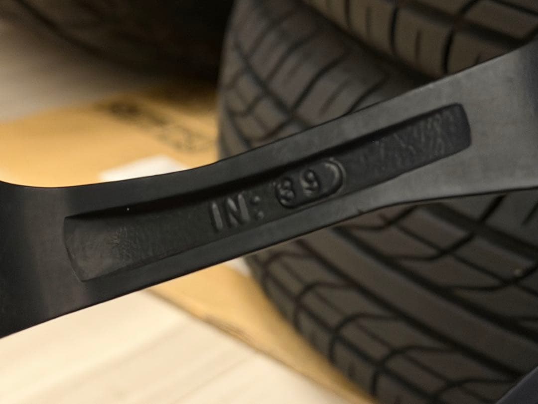 ①送料無料235/55R18×5H PCD112 EURO TECHスタッドレス