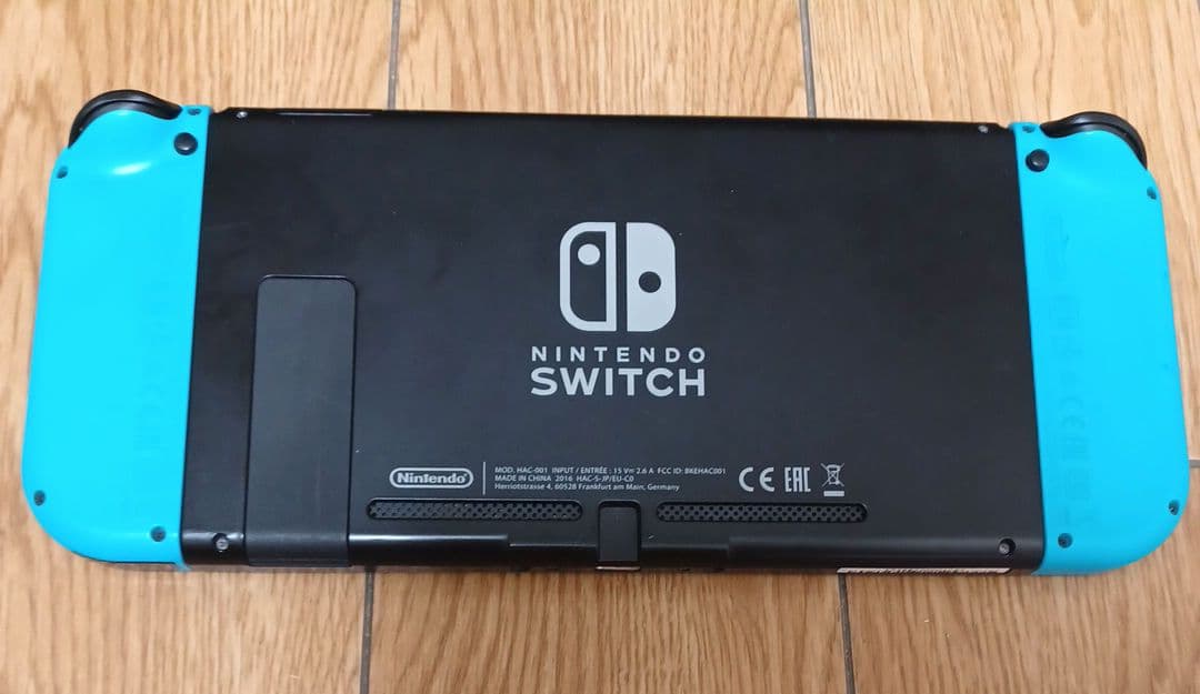Nintendo Switch 充電器付き