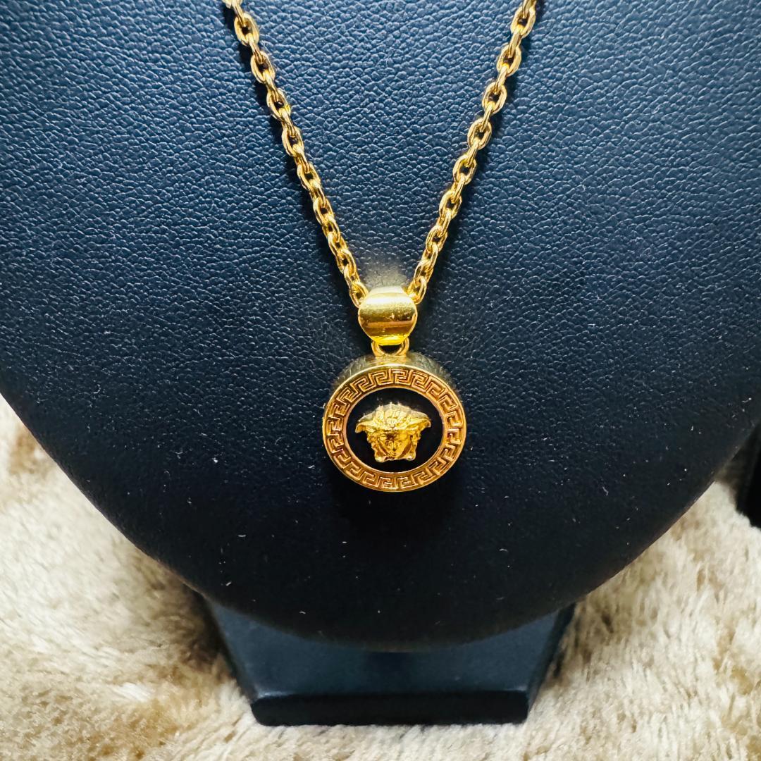 【箱付】Versace ヴェルサーチ メデューサ ネックレス ゴールド Y2K