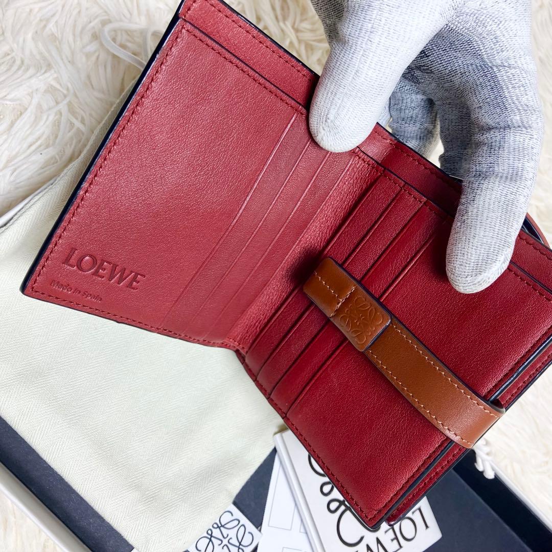 未使用級 ロエベ LOEWE コンパクトジップウォレット アナグラム