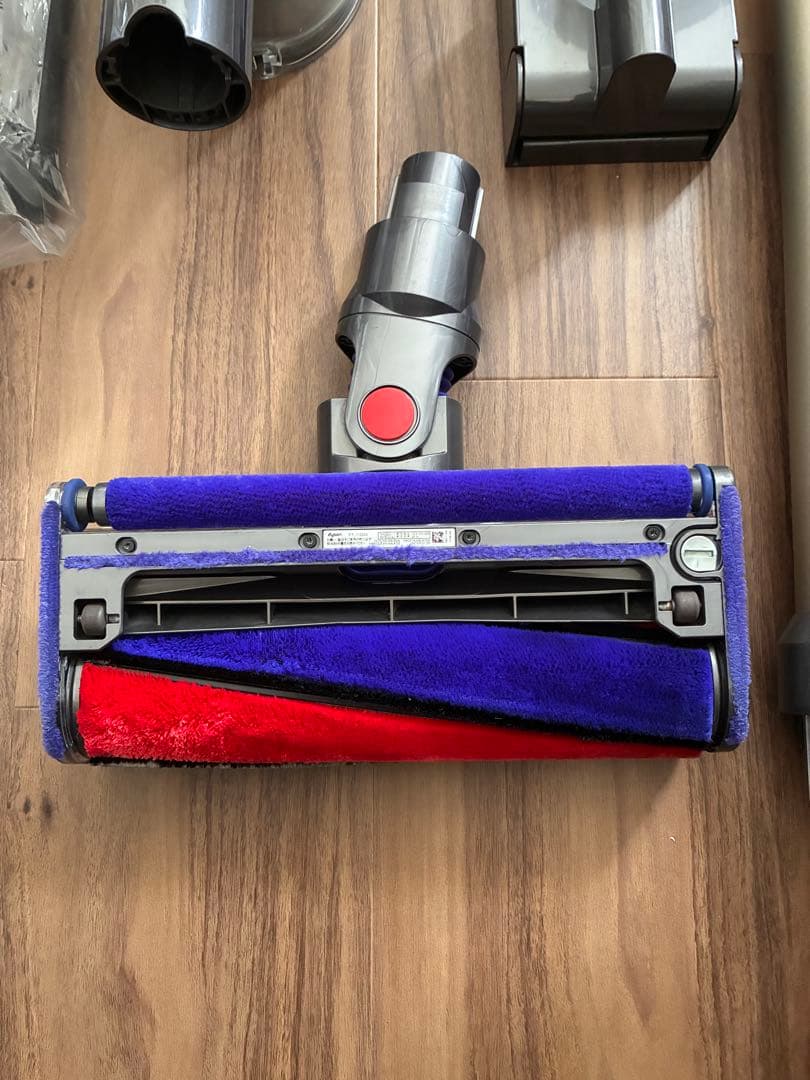 Dyson V8スティッククリーナー 本体