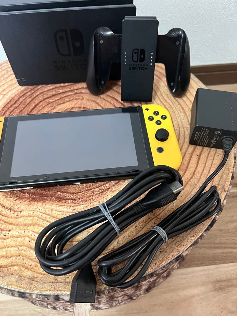Nintendo Switch ニンテンドースイッチ本体　BR/YEL 箱無し