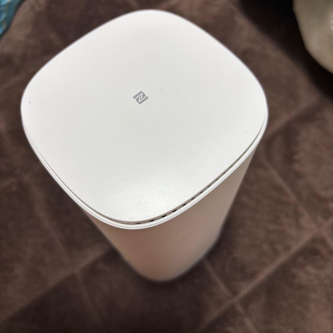 Speed Wi-Fi  5G L13 本体