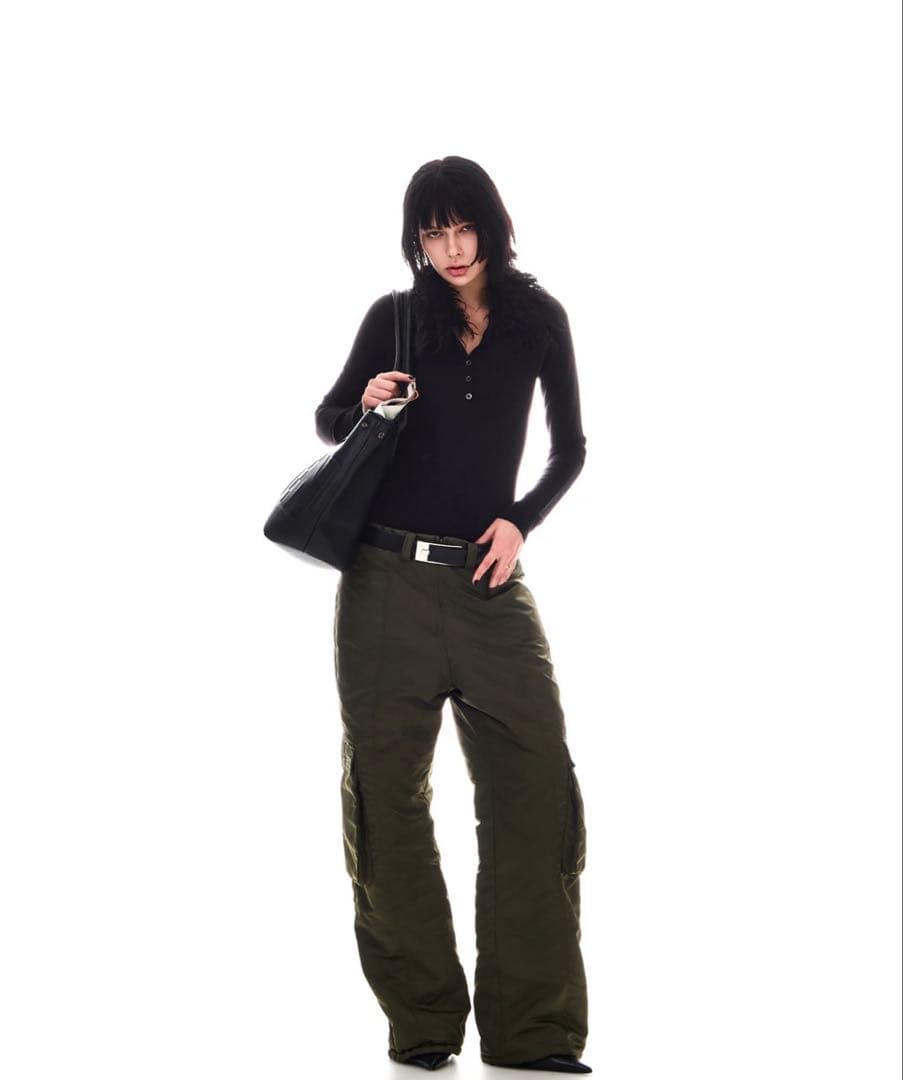 BEEDEN FUR COLLAR KNITTED BODY SUIT ブラック