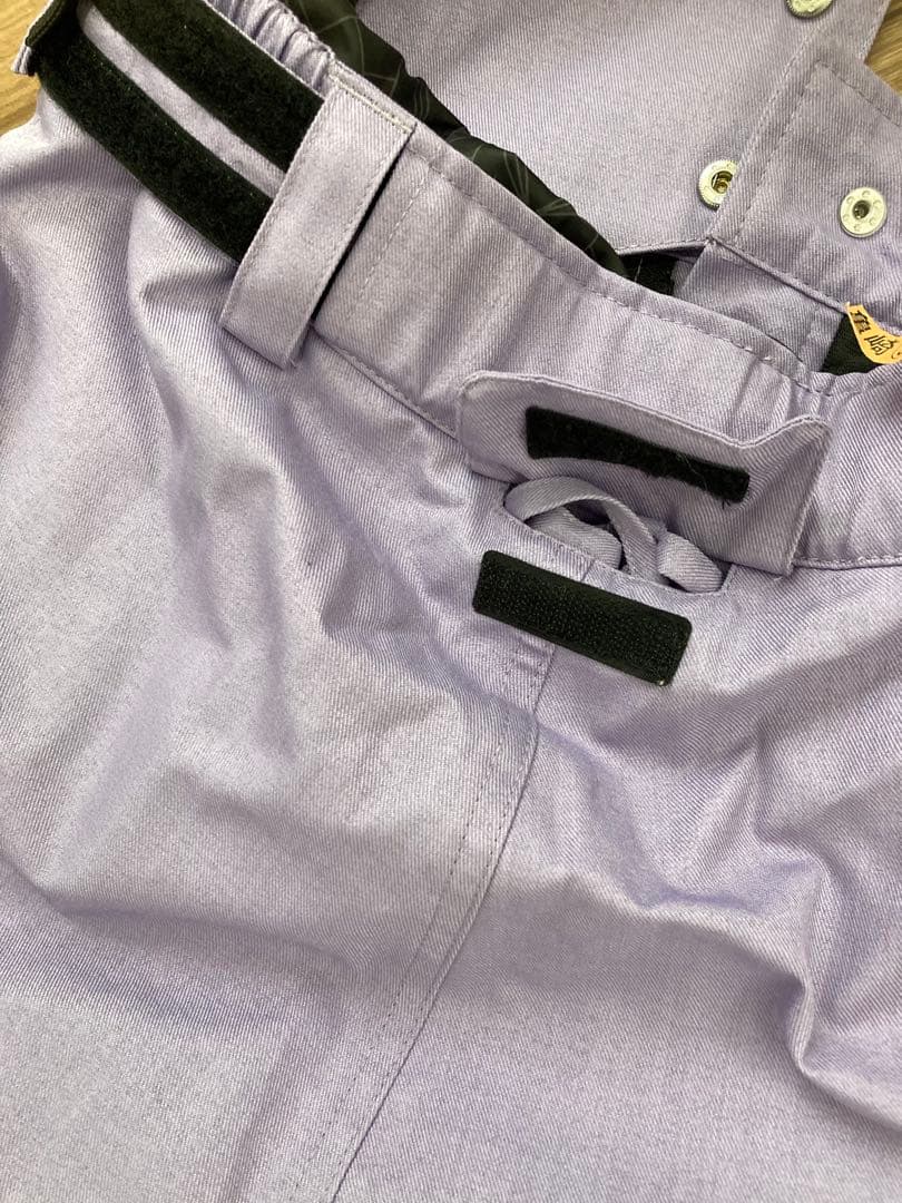 美品 女の子 スノーウェア　スキーウェア 上下セットICEPARDAL 150