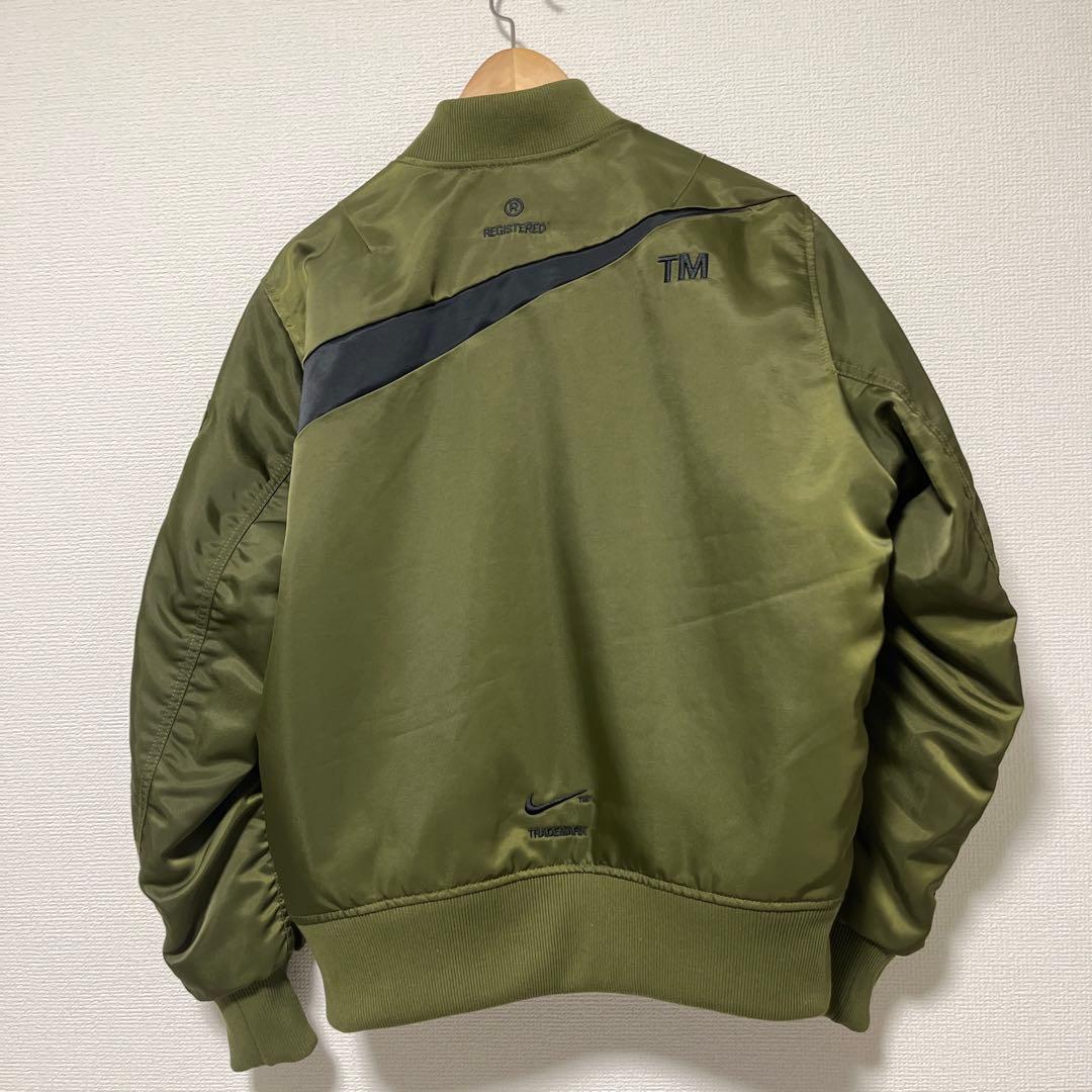 k.20050101　Nike ボンバージャケット