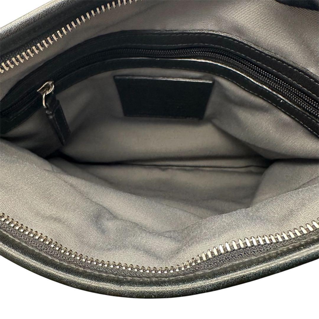 COACH　ショルダーバッグ　ミニシグネチャー　ナイロン　F70325