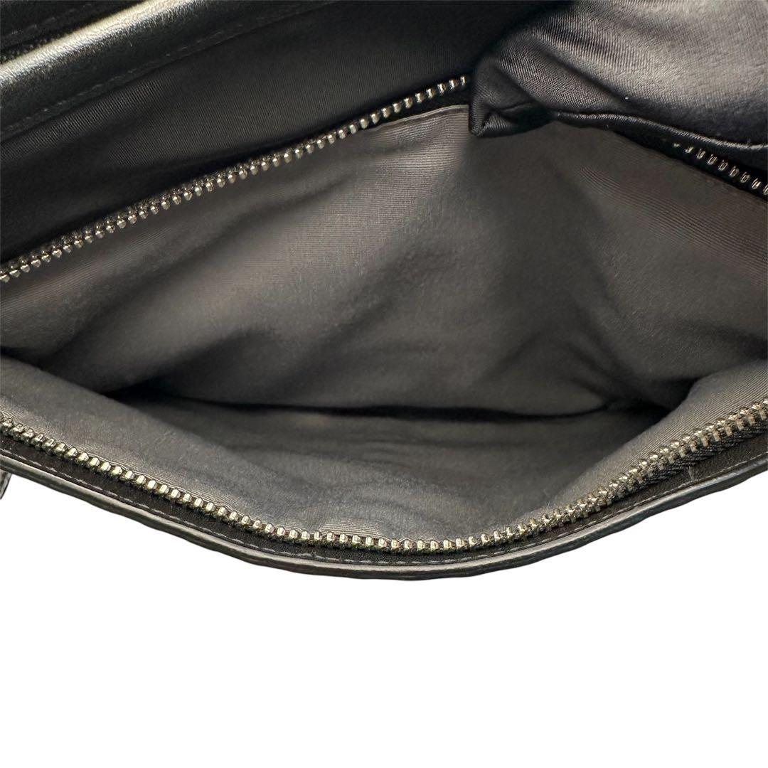 COACH　ショルダーバッグ　ミニシグネチャー　ナイロン　F70325