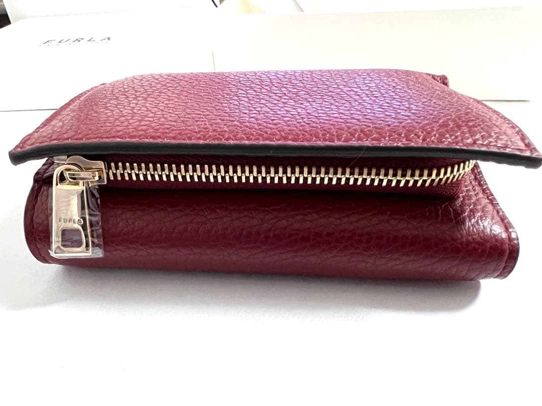 値下げ【新品】FURLAフルラ 3つ折り財布　赤