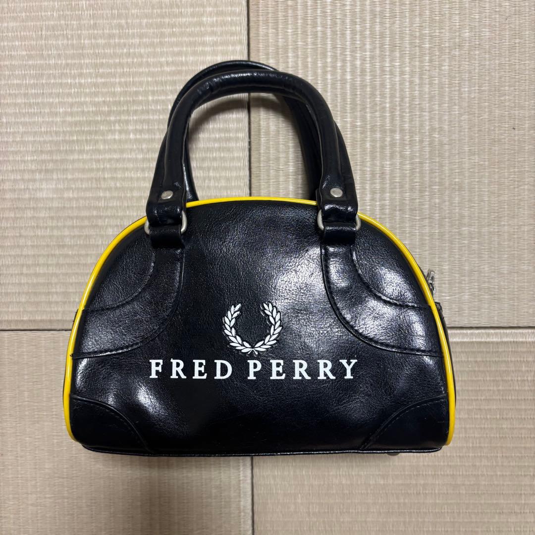 フレッドペリー ミニボストンバッグ 黒黄