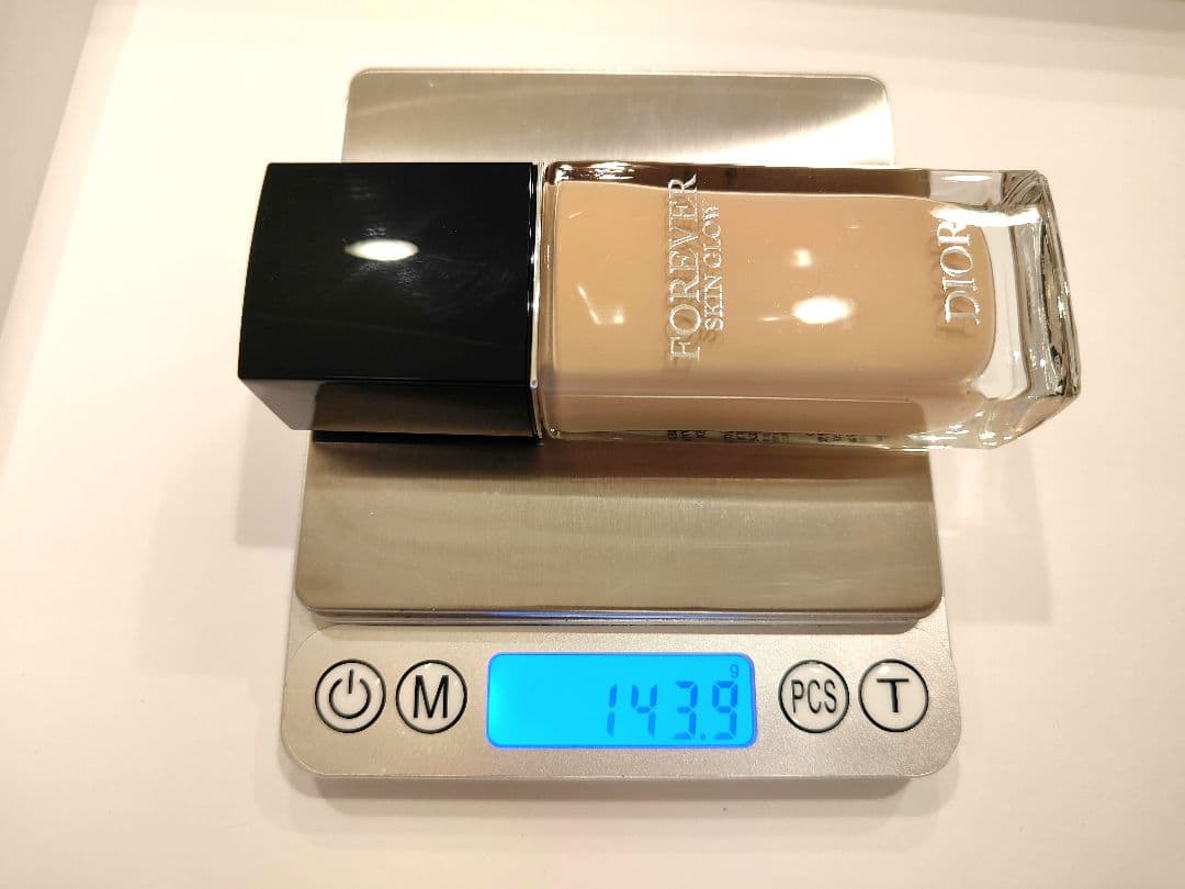 Dior フォーエバーフルイドグロウ　2N