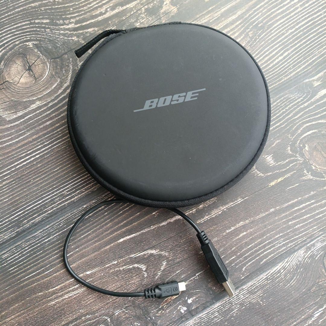 【美品】Bose ネックバンド式ワイヤレスヘッドホン 専用ケース＆充電ケーブル付