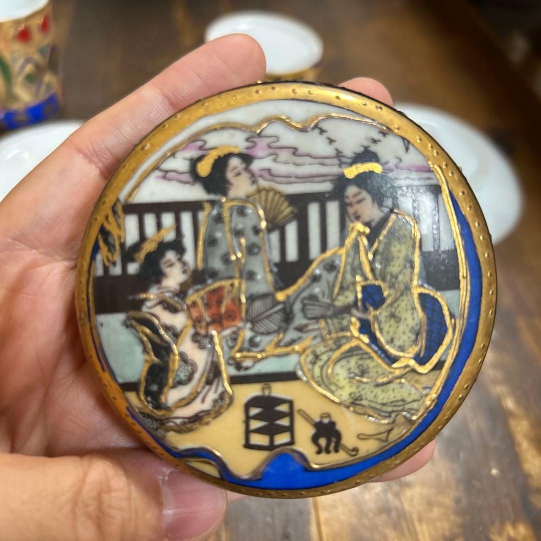 日本画　ゲイシャ　金彩　骨董品　カップ＆ソーサー　蓋付容器　海外輸出　九谷　薩摩