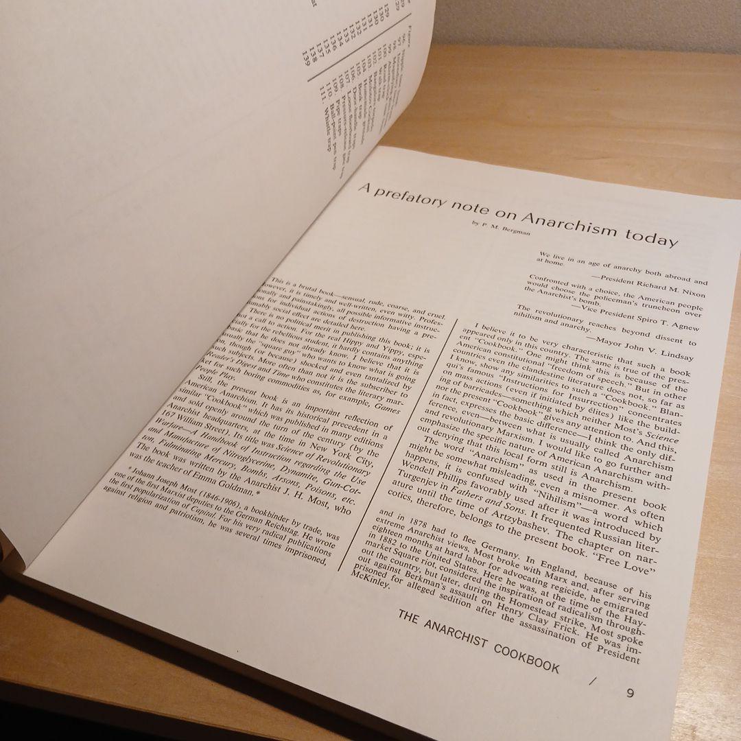 THE ANARCHIST COOKBOOK ウィリアム・パウエル著