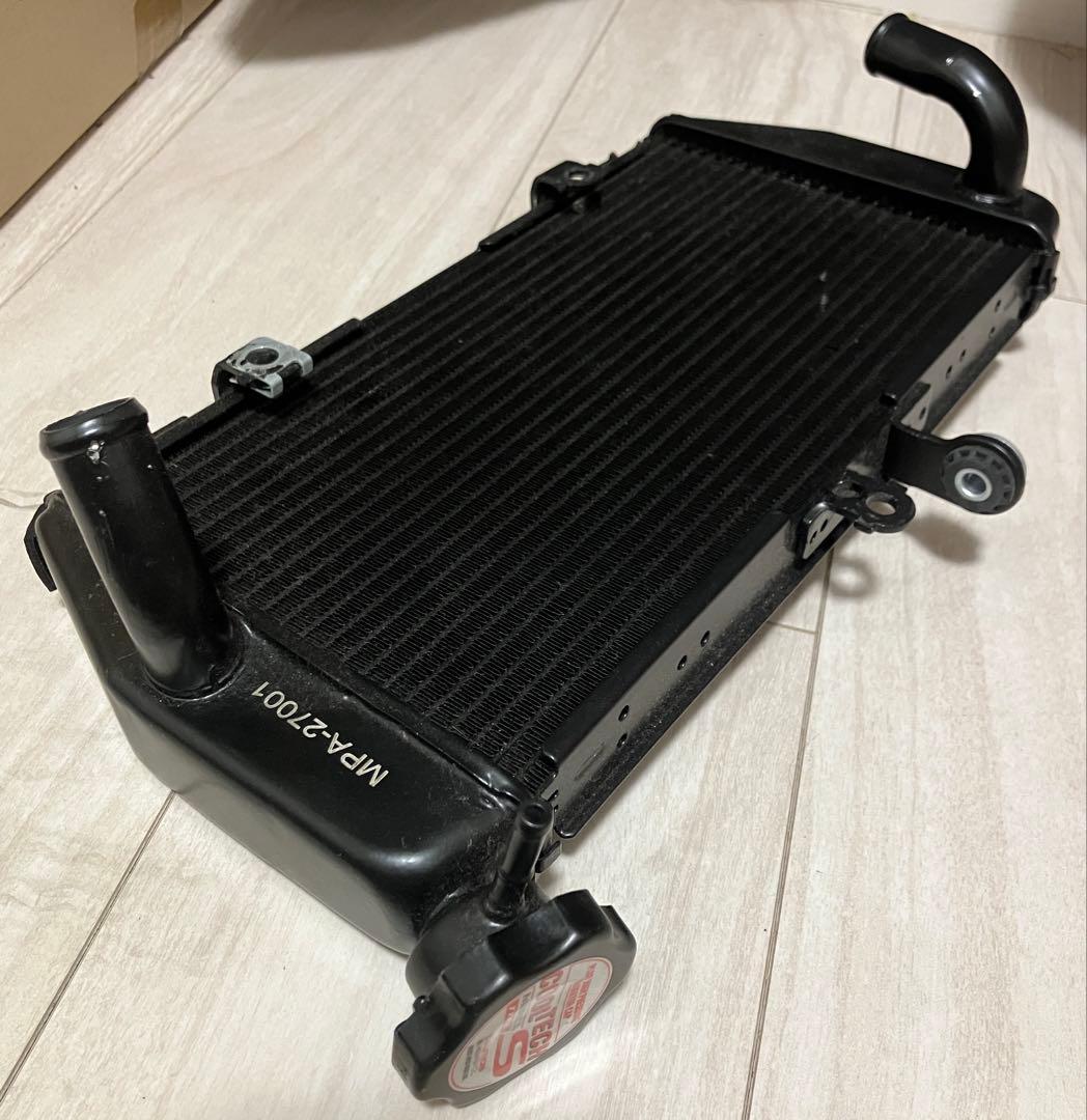 ヤマハyzf YZR-R3 YZF-R25 ラジエーター美品