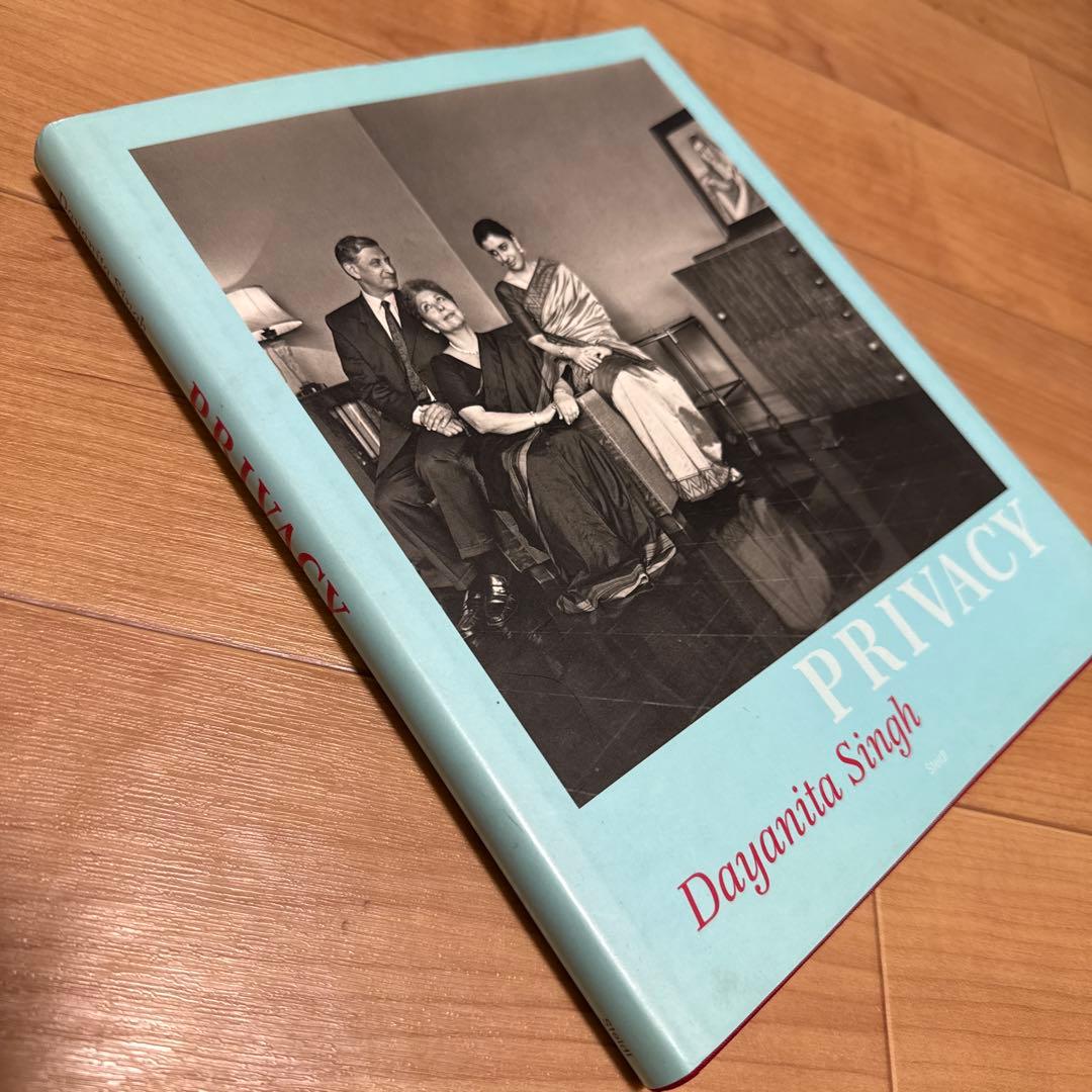 アート・デザイン・音楽 Privacy Dayanita Singh
