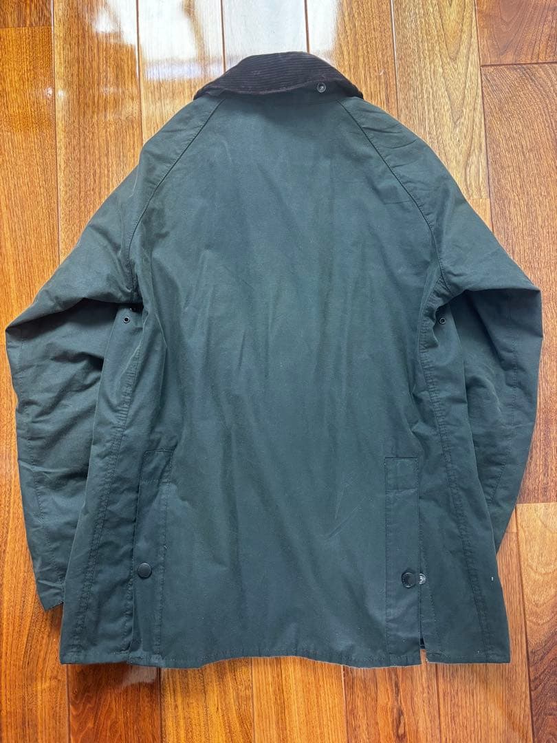 Barbour ダークグリーンジャケット