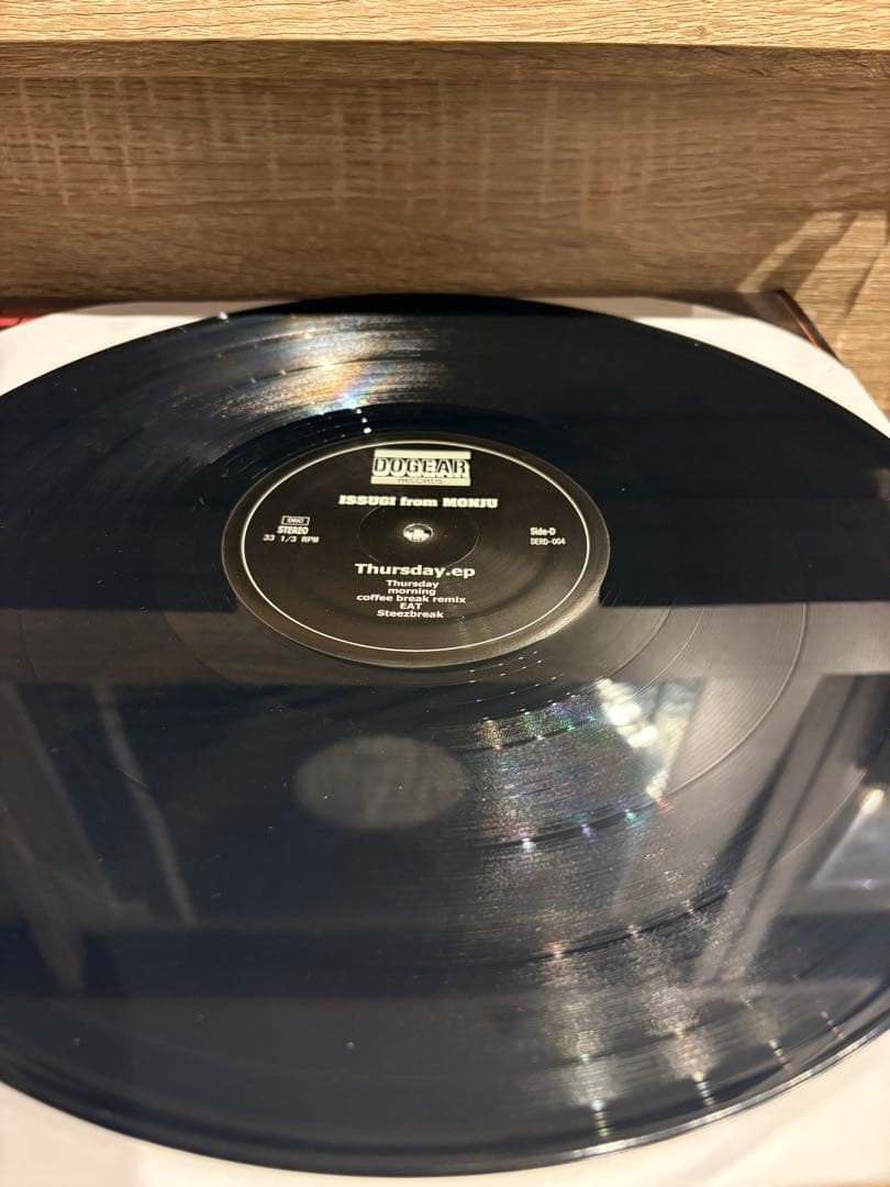 ISSUGI Thursday EP レコード