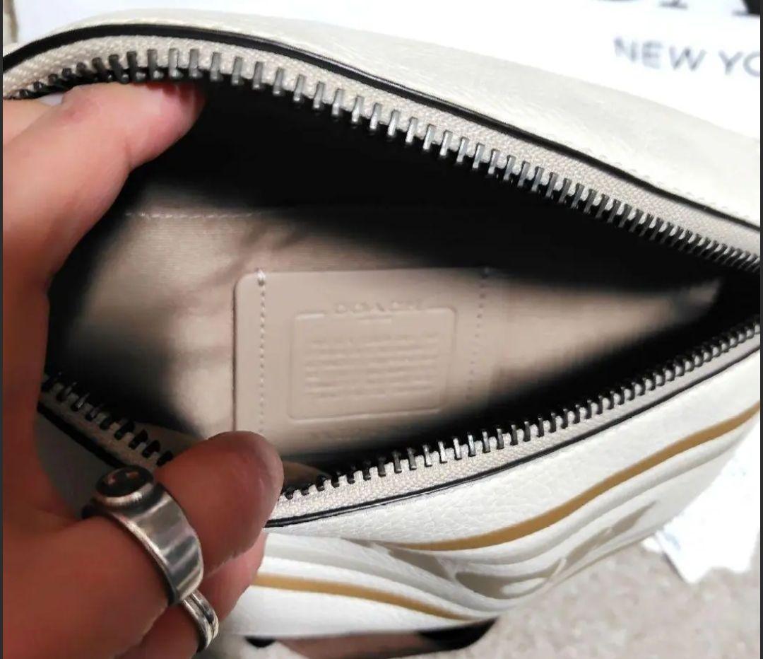 コーチボディバッグ　coachボディバッグ