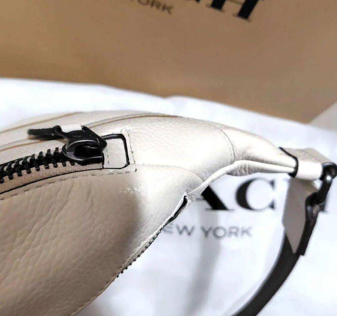 コーチボディバッグ　coachボディバッグ