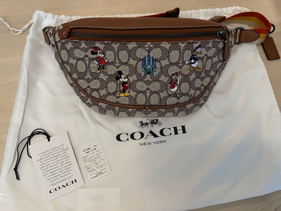 未使用　COACH ディズニー ボディバッグ シグネチャー WDW 50周年