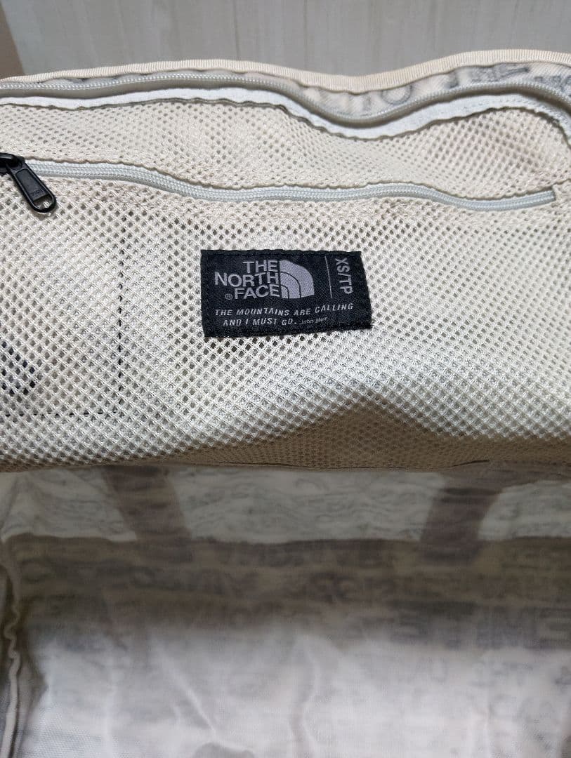 美品　希少カラーTHE NORTH FACE ダッフルバッグ　ボストンバッグ