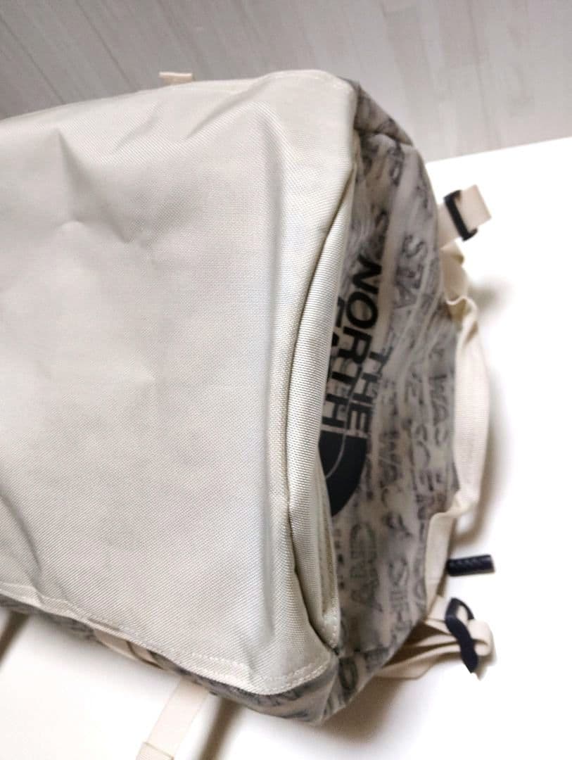 美品　希少カラーTHE NORTH FACE ダッフルバッグ　ボストンバッグ