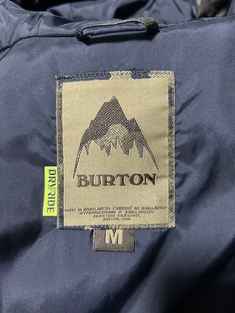 BURTON スノーボードウエア　迷彩 Ｍサイズ