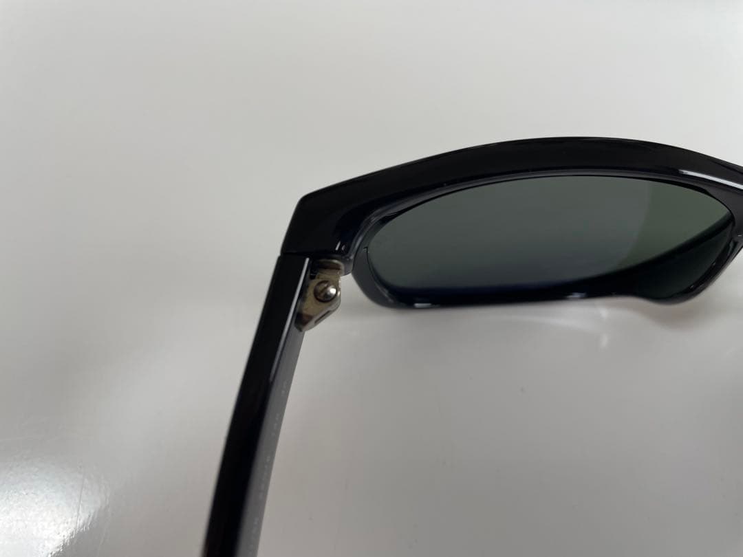 Ray-Ban 偏光サングラス　ニューウェイファーラ　RB2132-F