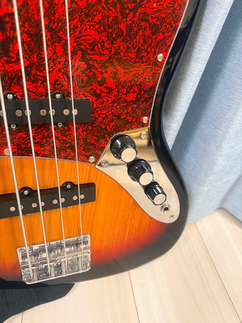 美品SELDER 　セルダー　エレキベース JB-30 サンバースト