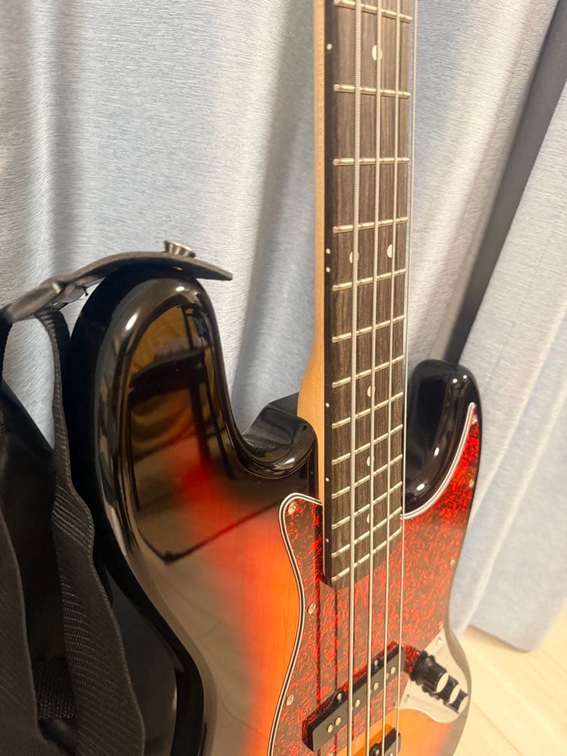 美品SELDER 　セルダー　エレキベース JB-30 サンバースト