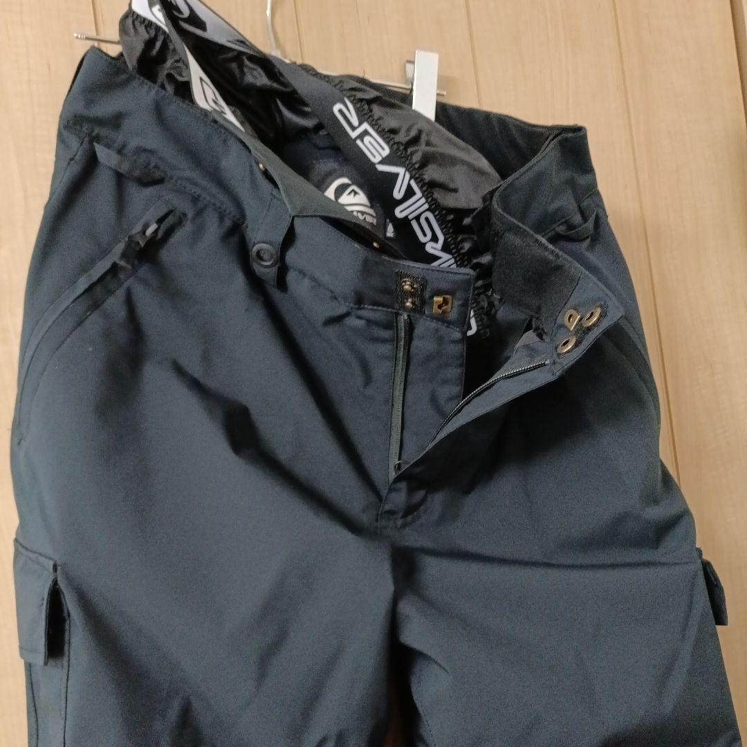 QUIKSILVER　スノーパンツ サイズM