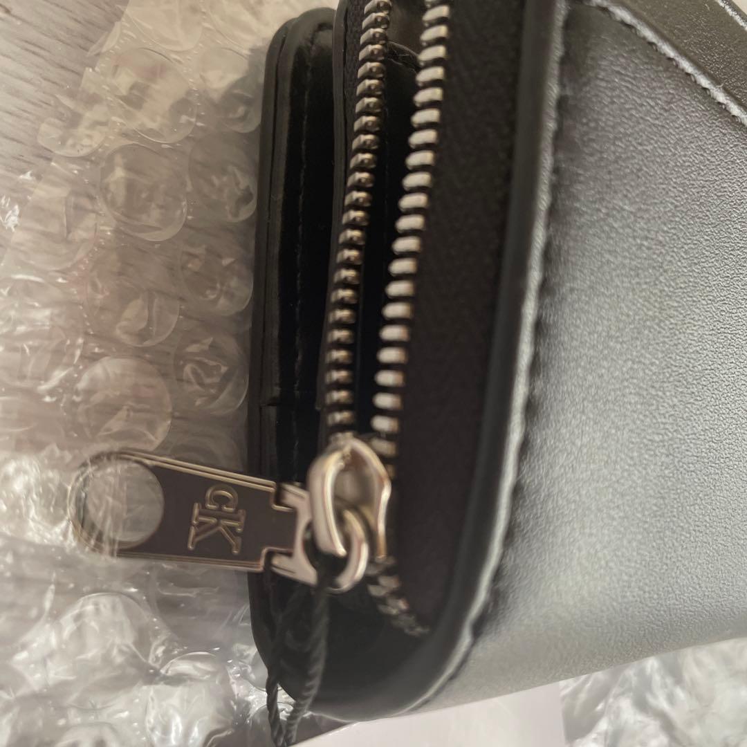 新品 カルバンクライン ふたつ折り 財布 黒 ck メンズ　正規店購入　ロゴ