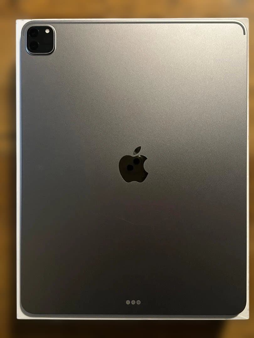 iPad Pro 12.9インチ 第6世代 256G 【美品】【整備済み品】