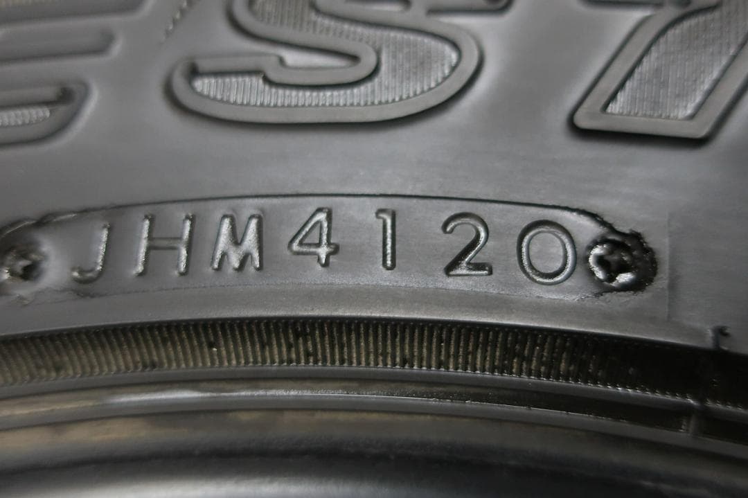 2020~21年製　ブリヂストン　デューラー　A/T　001　215/70R16