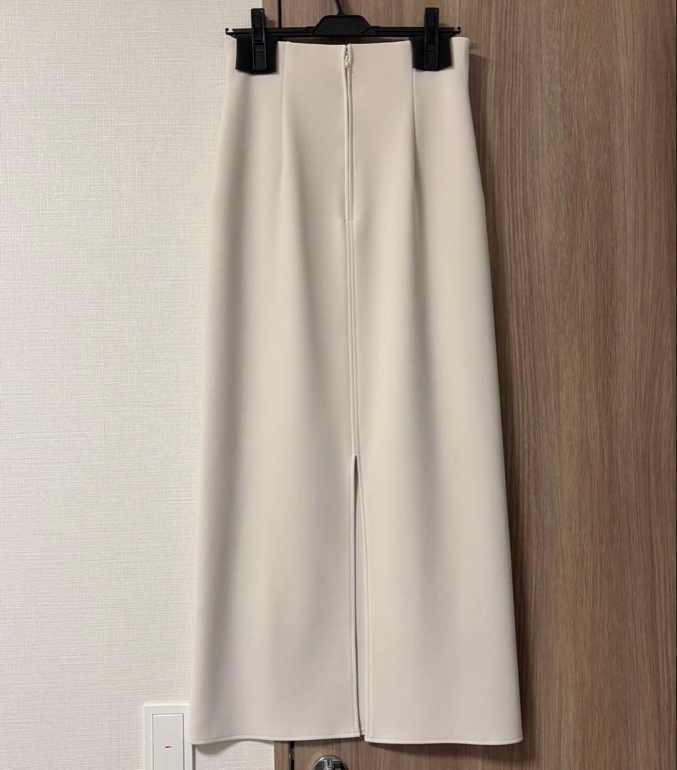 NOBLE コンフォートジャージーライクカラータイトスカート ホワイト 40